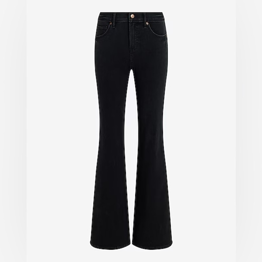 NWT size 4 70s flare mid rise jeans in black